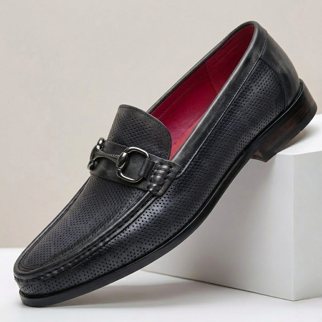 Torvani Cowhide Leather Loafers