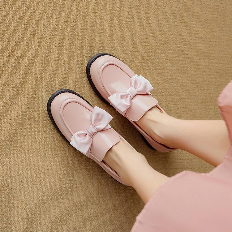 Noemi Genuine Leather Bow Loafers