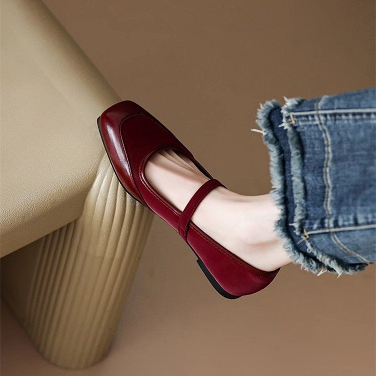 Della Flats