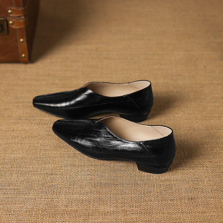 Zerelle Genuine Leather Loafers