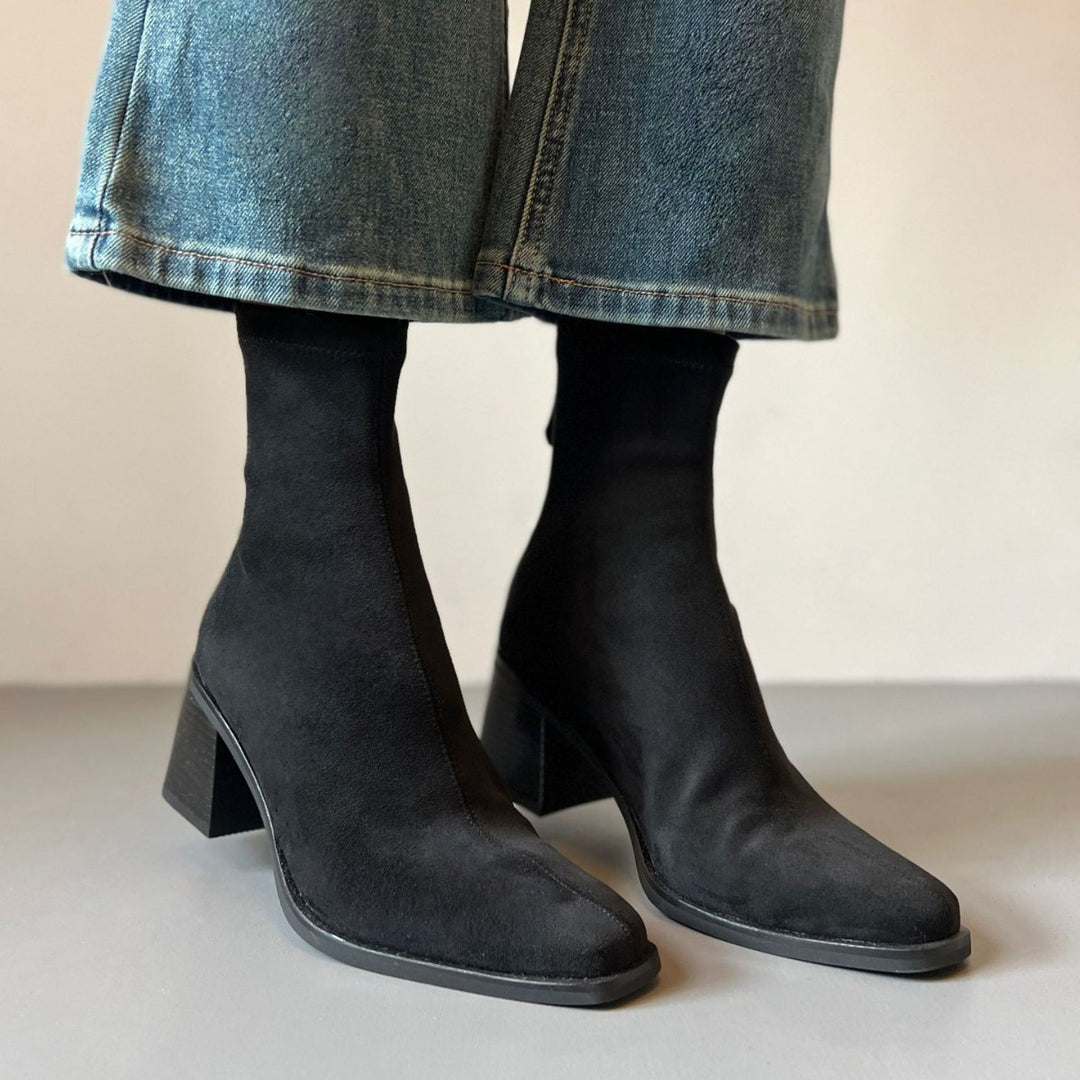 Lune Suede Boots