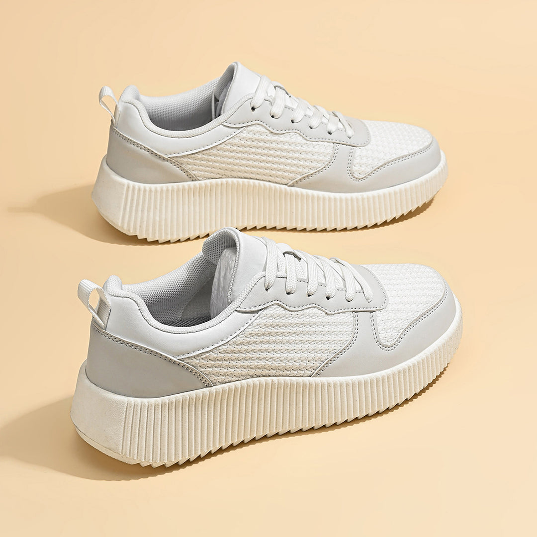 Velia Women's Sneakers
