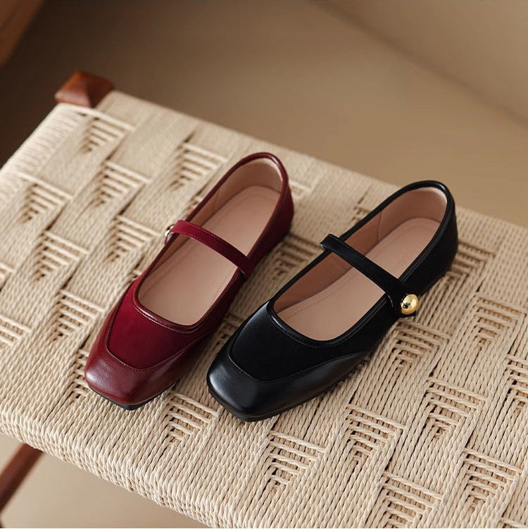 Della Flats