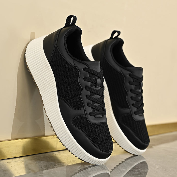 Velia Women's Sneakers