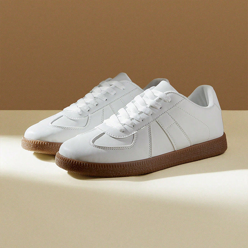 Avella Sneakers