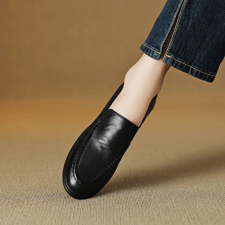Tella Genuine Leather Loafers
