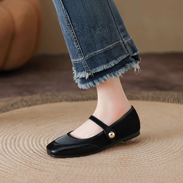 Della Flats