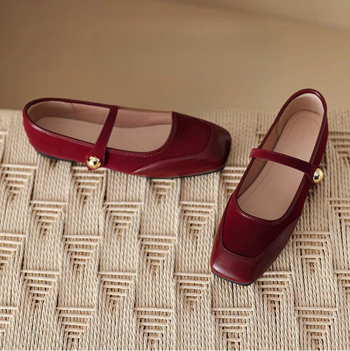 Della Flats