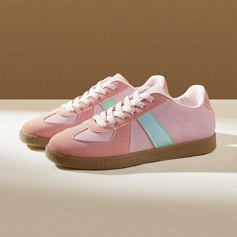 Avella Sneakers