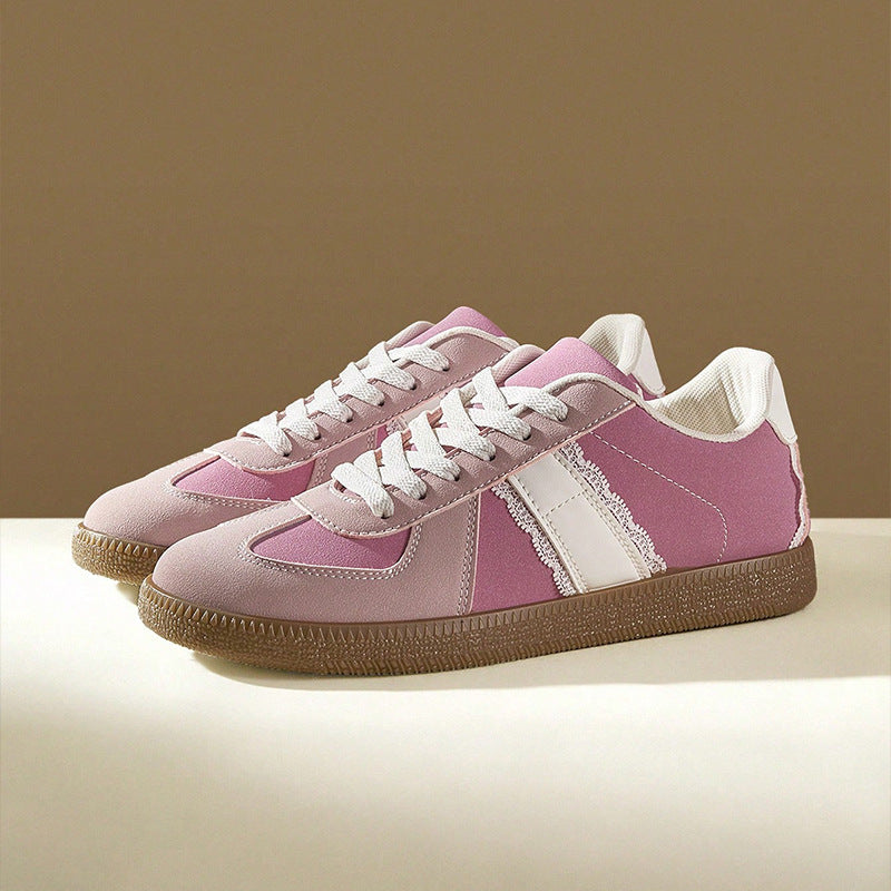 Avella Sneakers