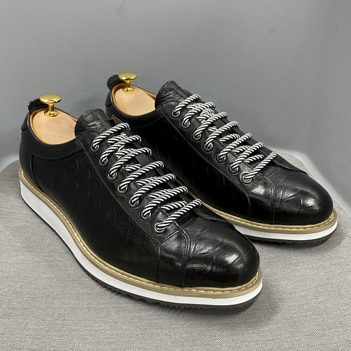 Clifton Cowhide Leather Sneakers