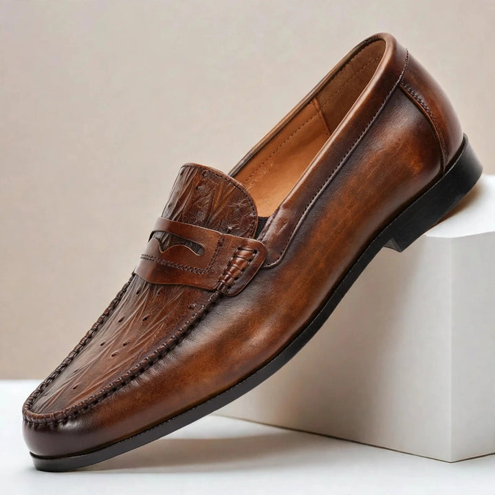 Corvani Cowhide Leather Loafers